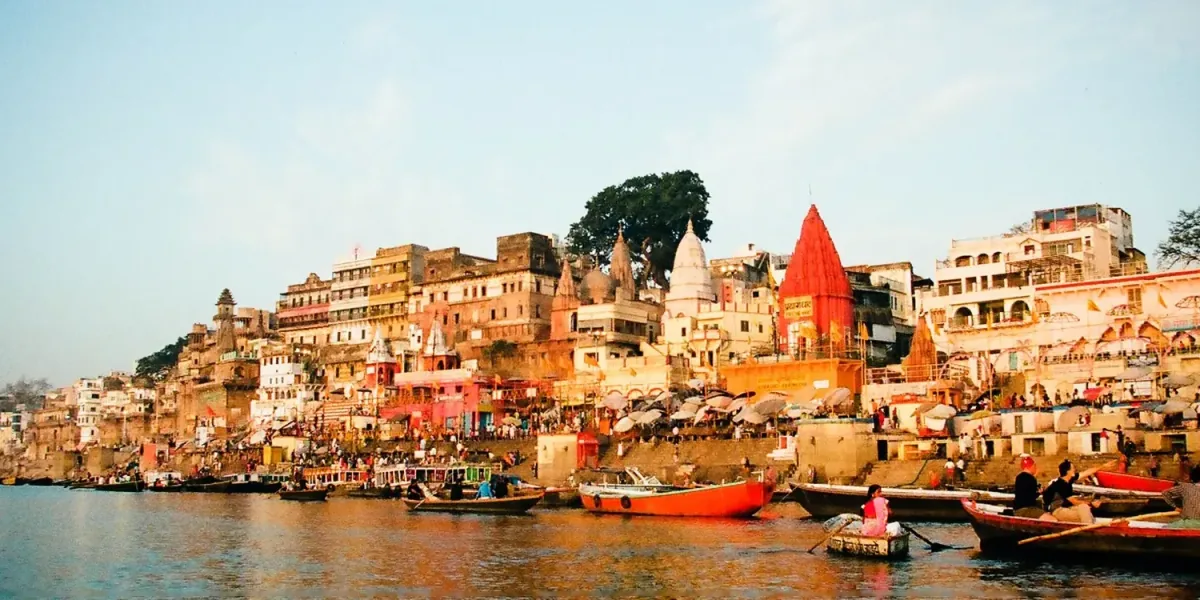 Varanasi Tour Packages & Sightseeing | Arivo Holidayss